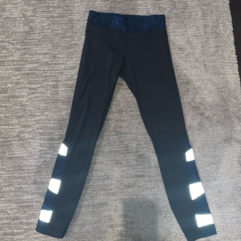 Lululemon Leggings Cropped Reflective - Picture 1 of 5